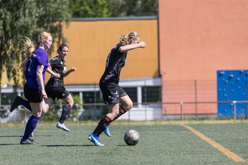 Bild 28 - wBJ SV Henstedt Ulzburg - TuS Rotenhof : Ergebnis: 12:0